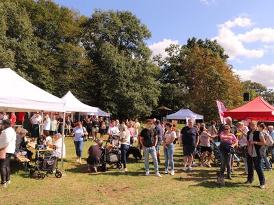 Sommerfest und Tierischer Markt 2024